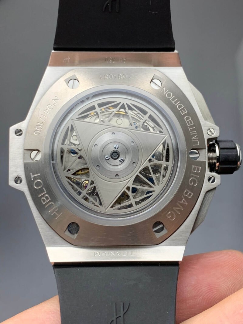 HUBLOT_105