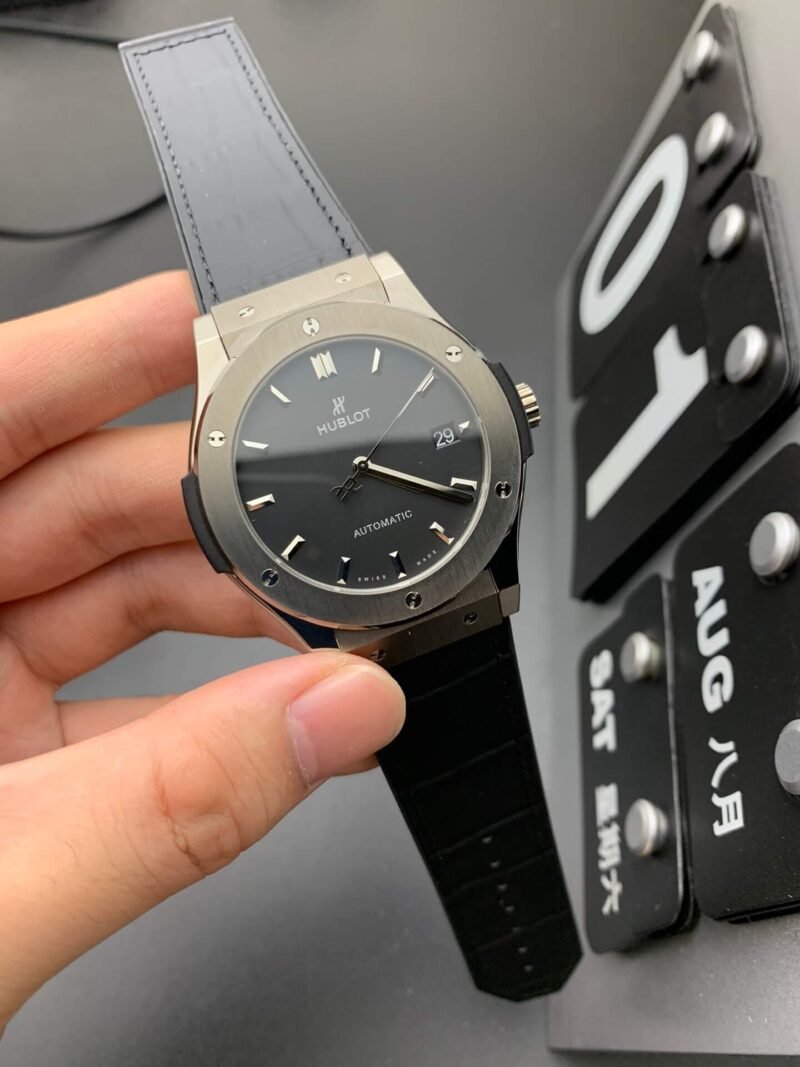 HUBLOT_108