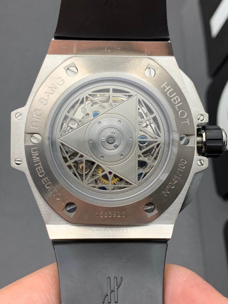 HUBLOT_126