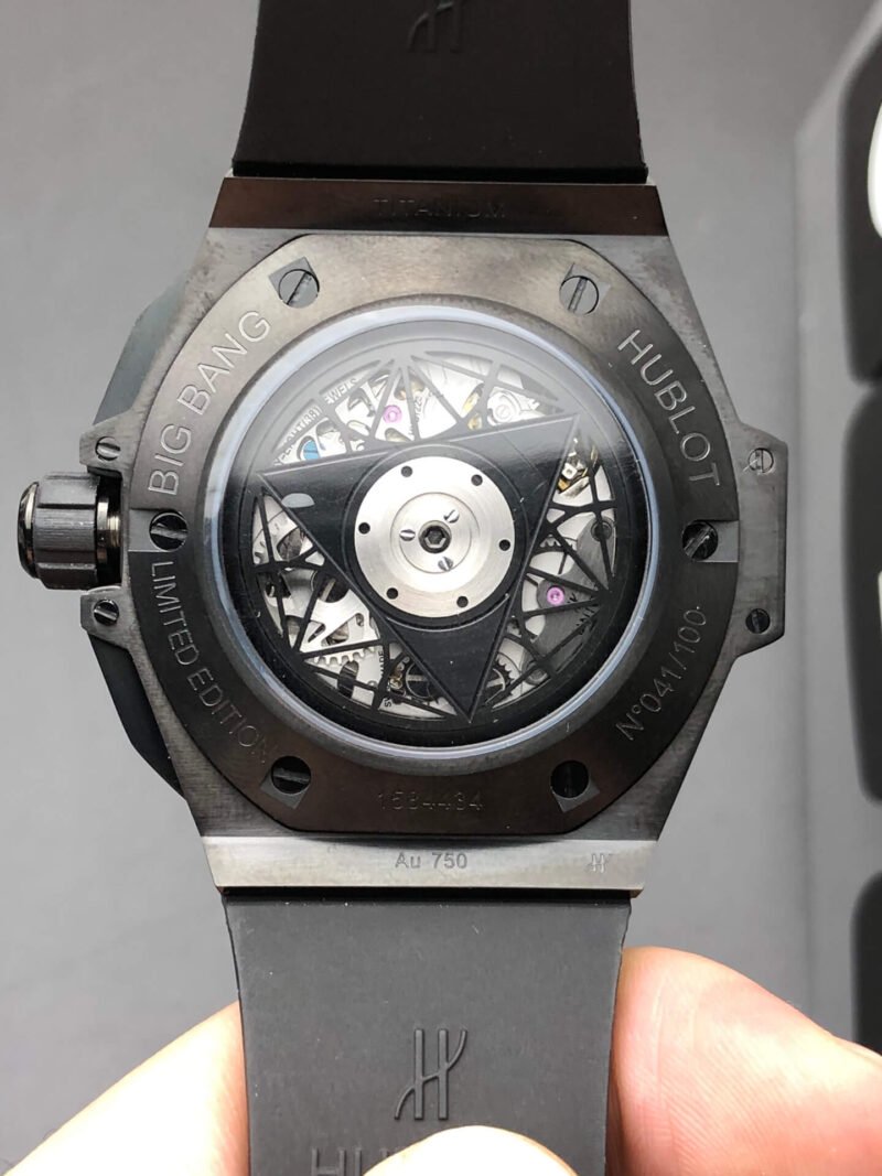 HUBLOT_129
