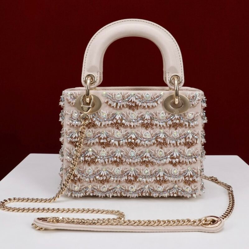 DIOR Pavé diamond embroidery