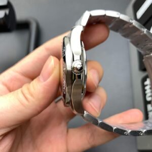 OMEGA_163