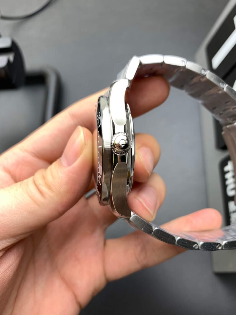 OMEGA_163