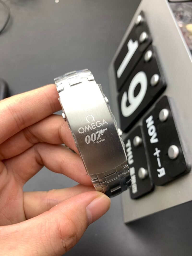 OMEGA_163