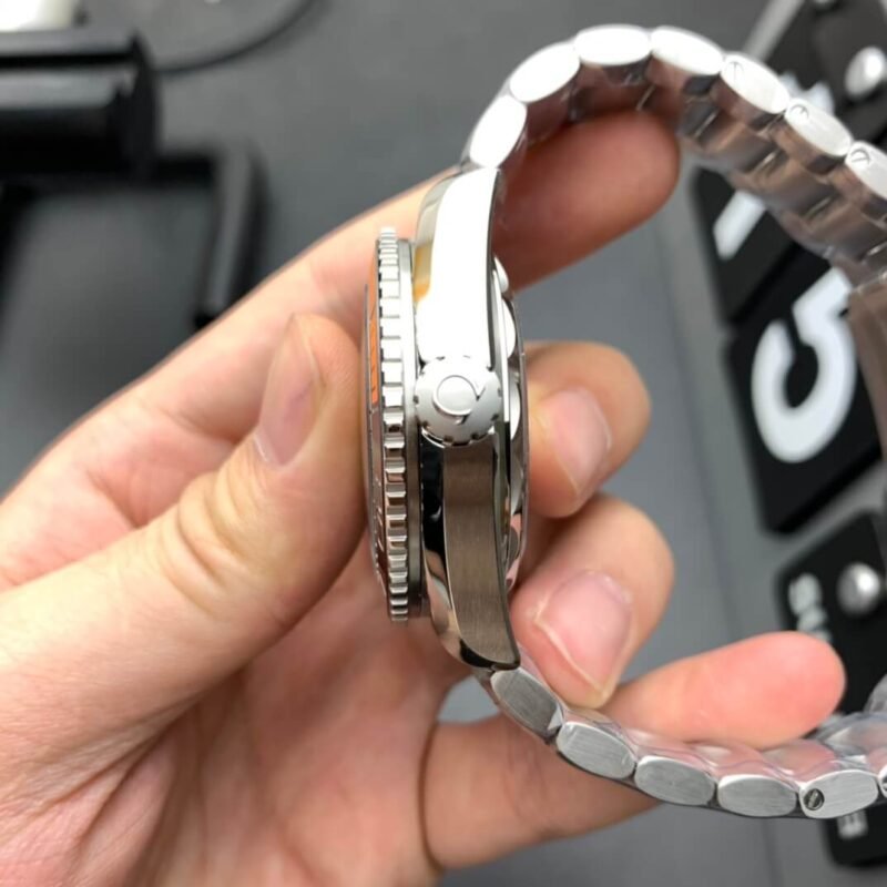 OMEGA_164