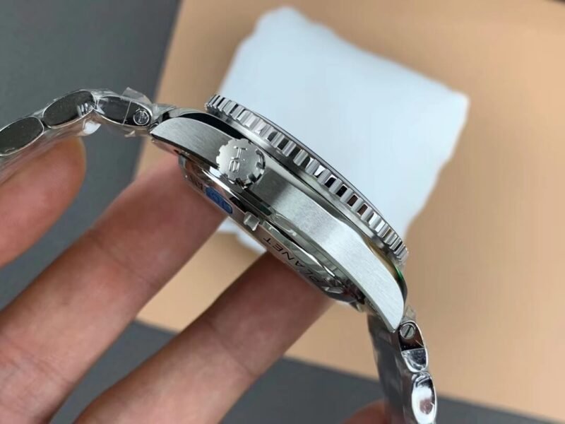 OMEGA_166
