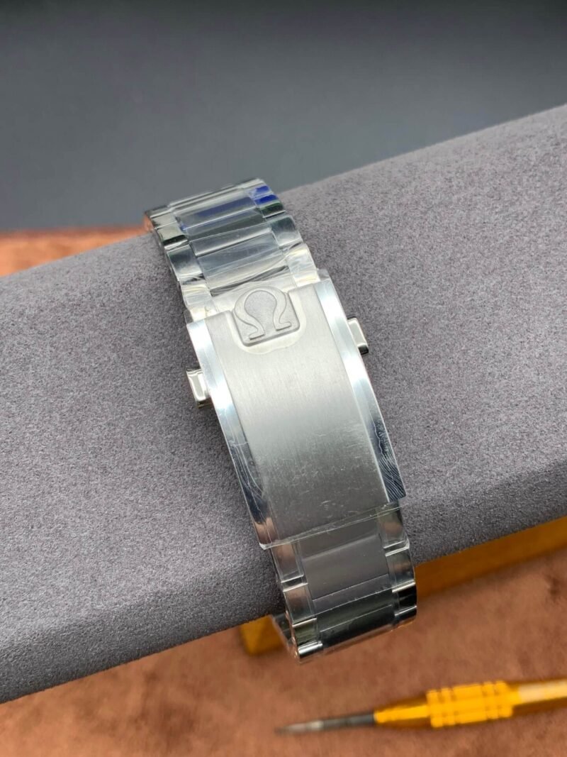 OMEGA_167