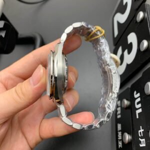 OMEGA_168