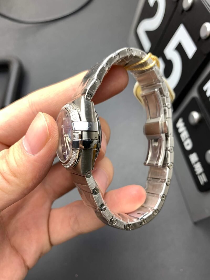 OMEGA_16
