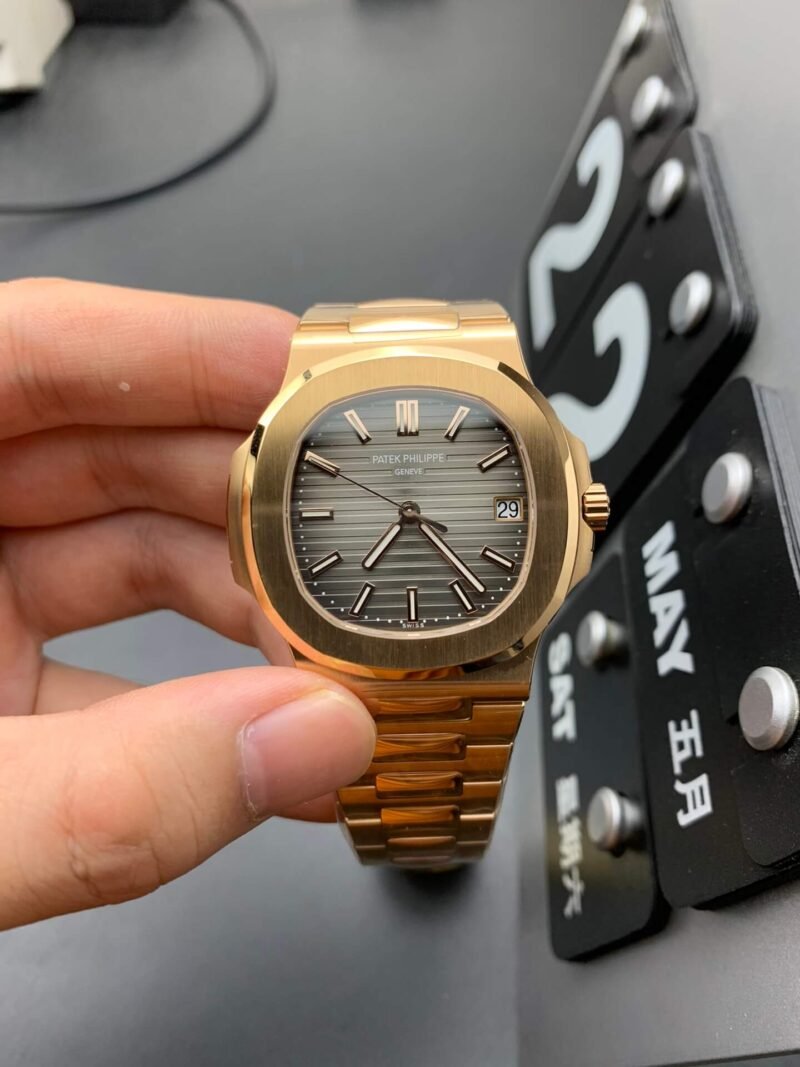PATEK PHILIPPE_113