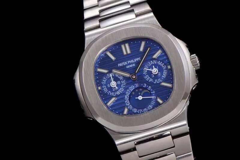 PATEK PHILIPPE_208