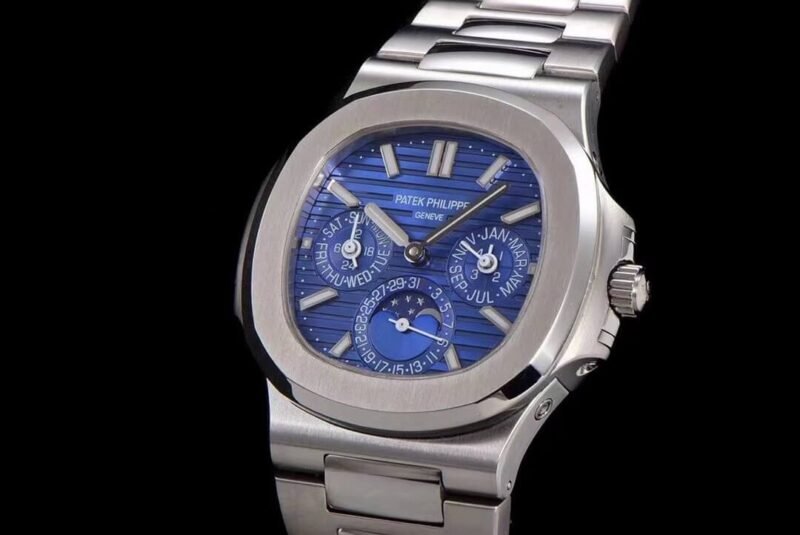 PATEK PHILIPPE_208