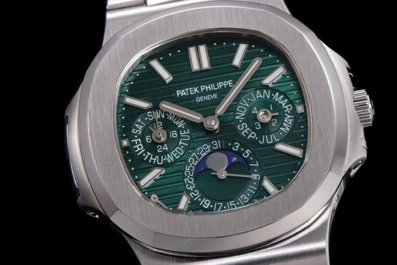 PATEK PHILIPPE_208