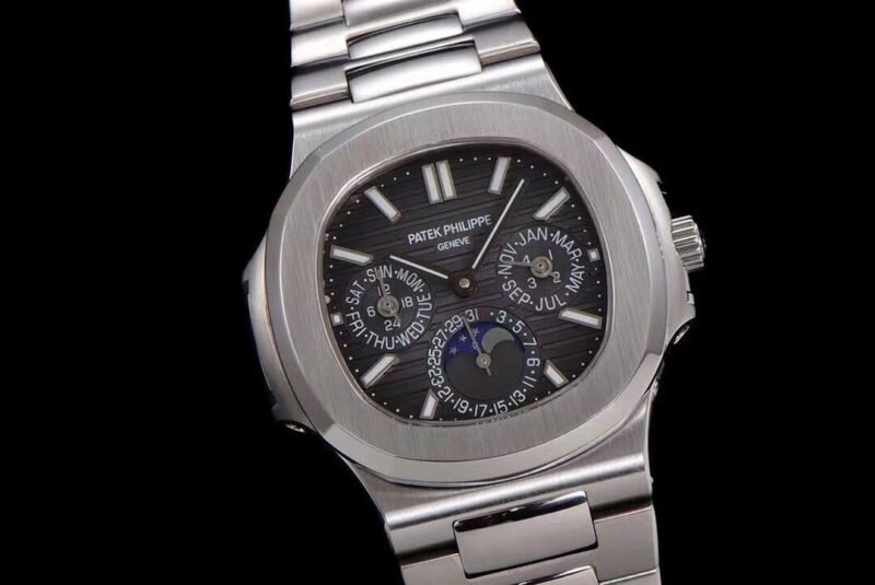 PATEK PHILIPPE_208