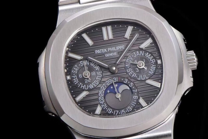 PATEK PHILIPPE_208
