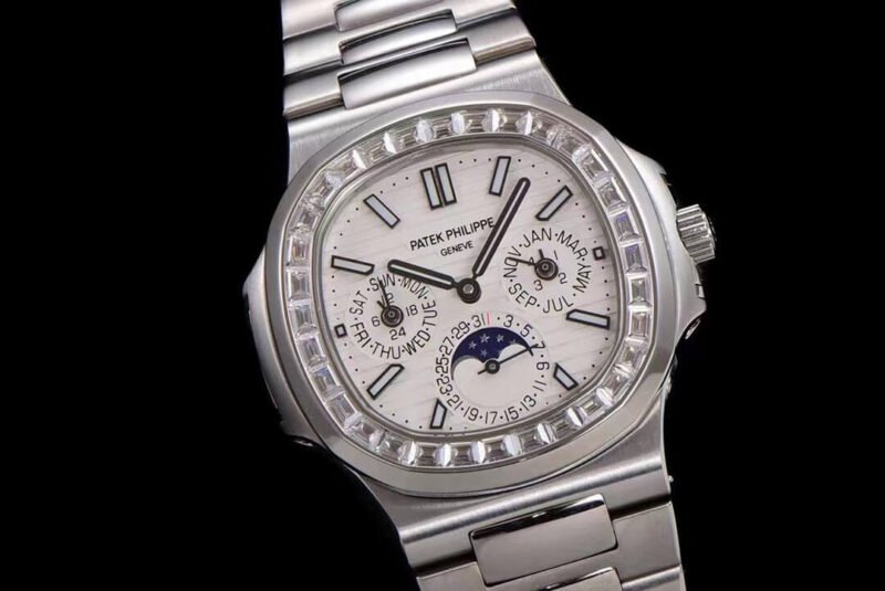 PATEK PHILIPPE_208