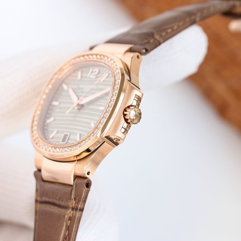 PATEK PHILIPPE_211