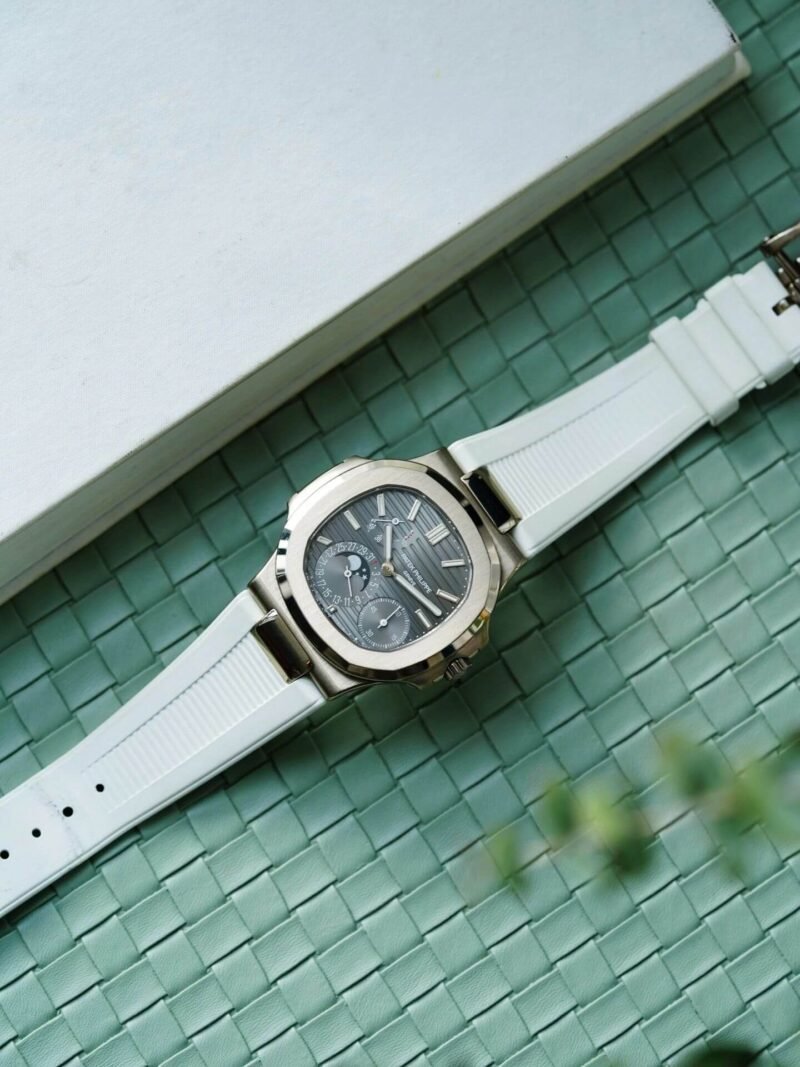 PATEK PHILIPPE_235