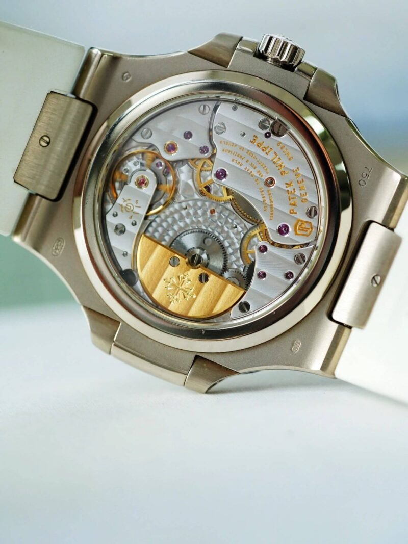 PATEK PHILIPPE_235