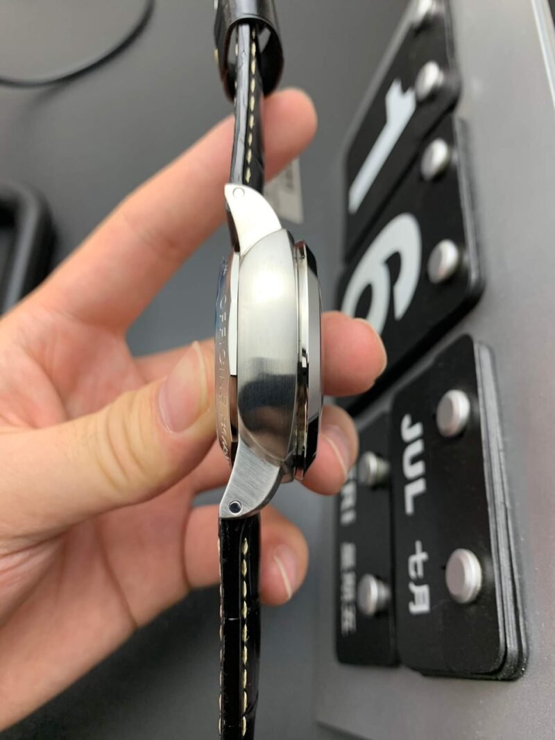 Panerai_60