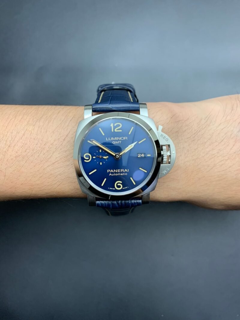 Panerai_70