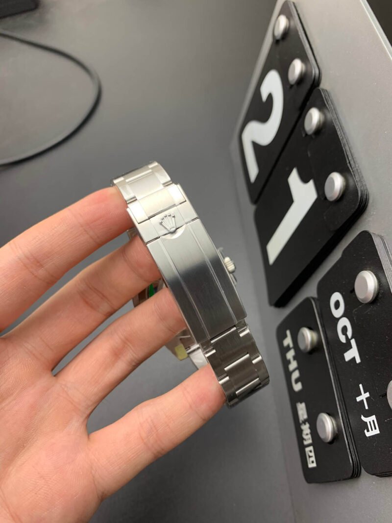 ROLEX_166