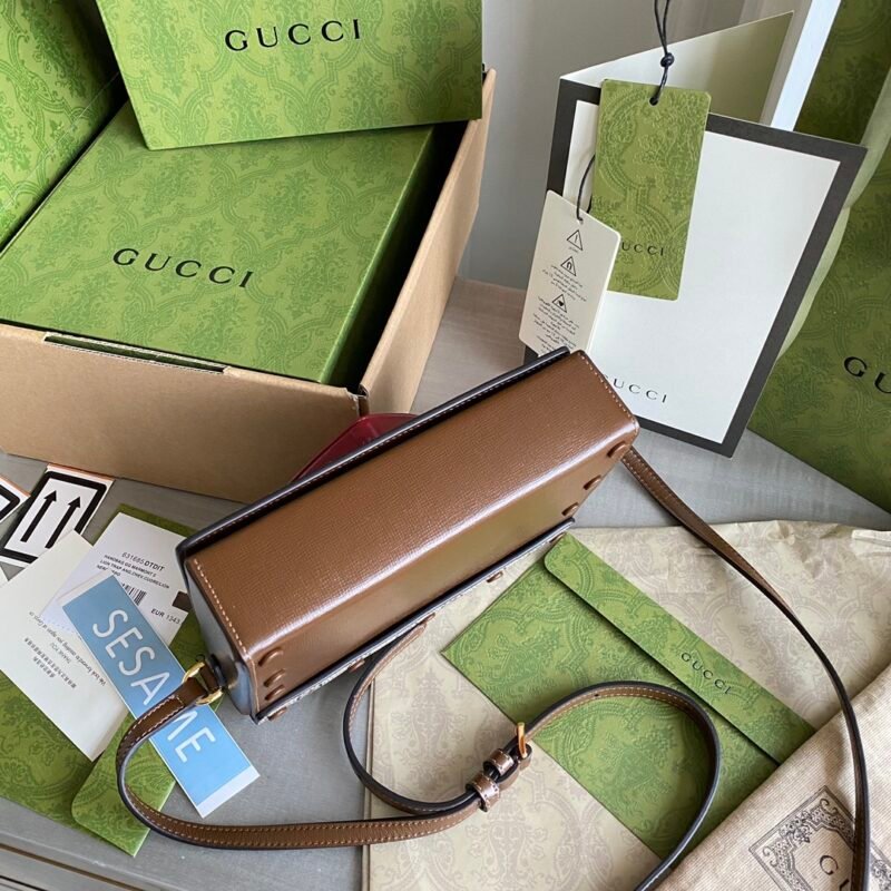 Gucci Small Handbags-20.5×15.5x6CM