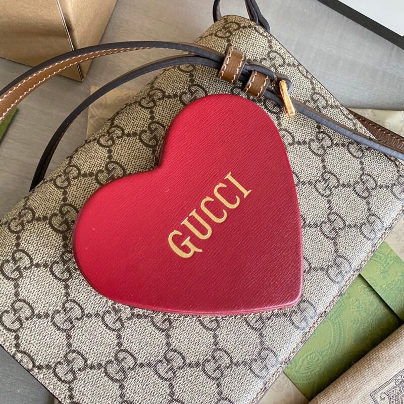 Gucci Small Handbags-20.5×15.5x6CM