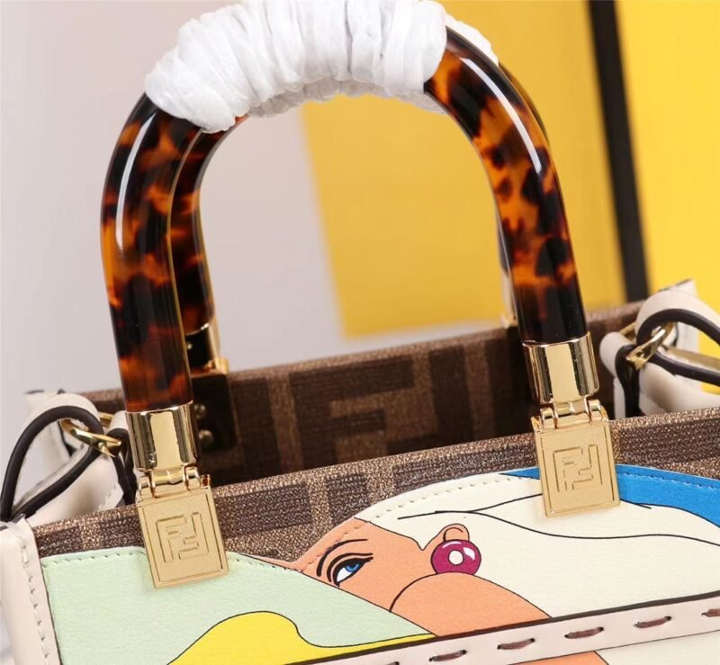 Fendi Mini Tote Bag-13*18*6.5CM