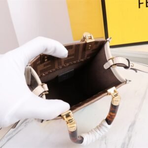 Fendi Mini Tote Bag-13*18*6.5CM