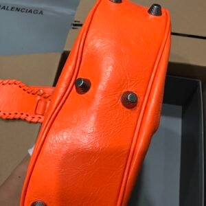 ba-9653979tewetwrteretetrret_5_.jpg Balenciag Le Cagole Handbags-33*16*8CM