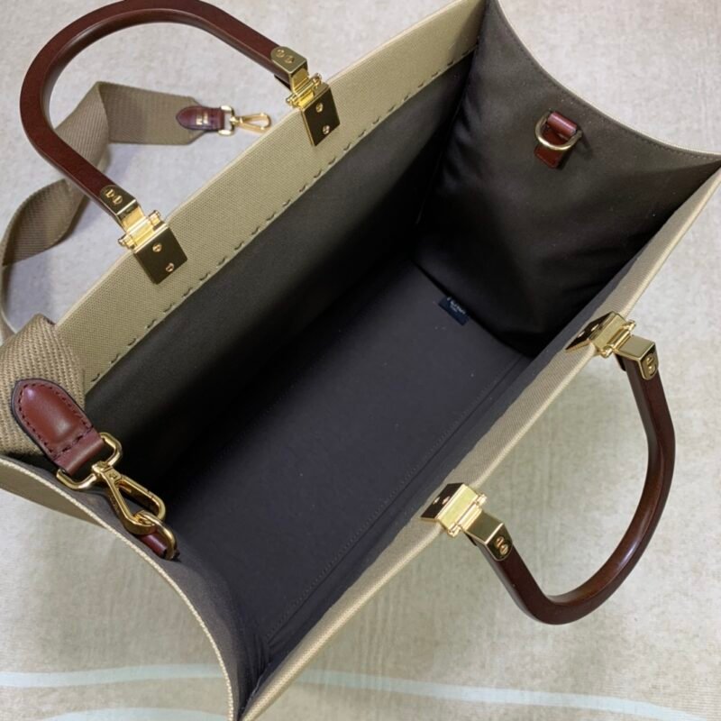 Fendi Tote-36*17*31CM