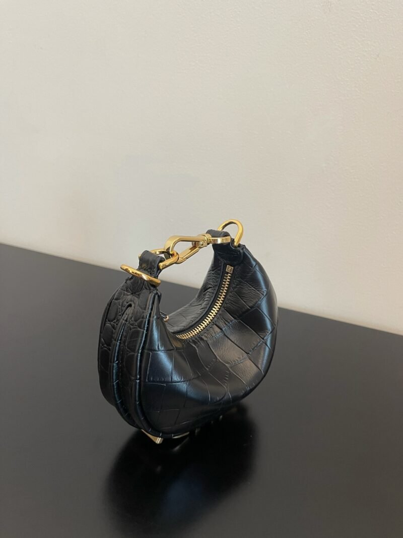 ba433643etrrewewt_2_.jpg Fendi Praphy-16.5x14x5CM