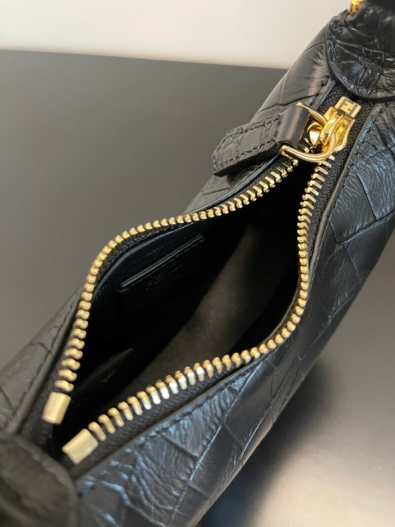 ba433643etrrewewt_7_.jpg Fendi Praphy-16.5x14x5CM