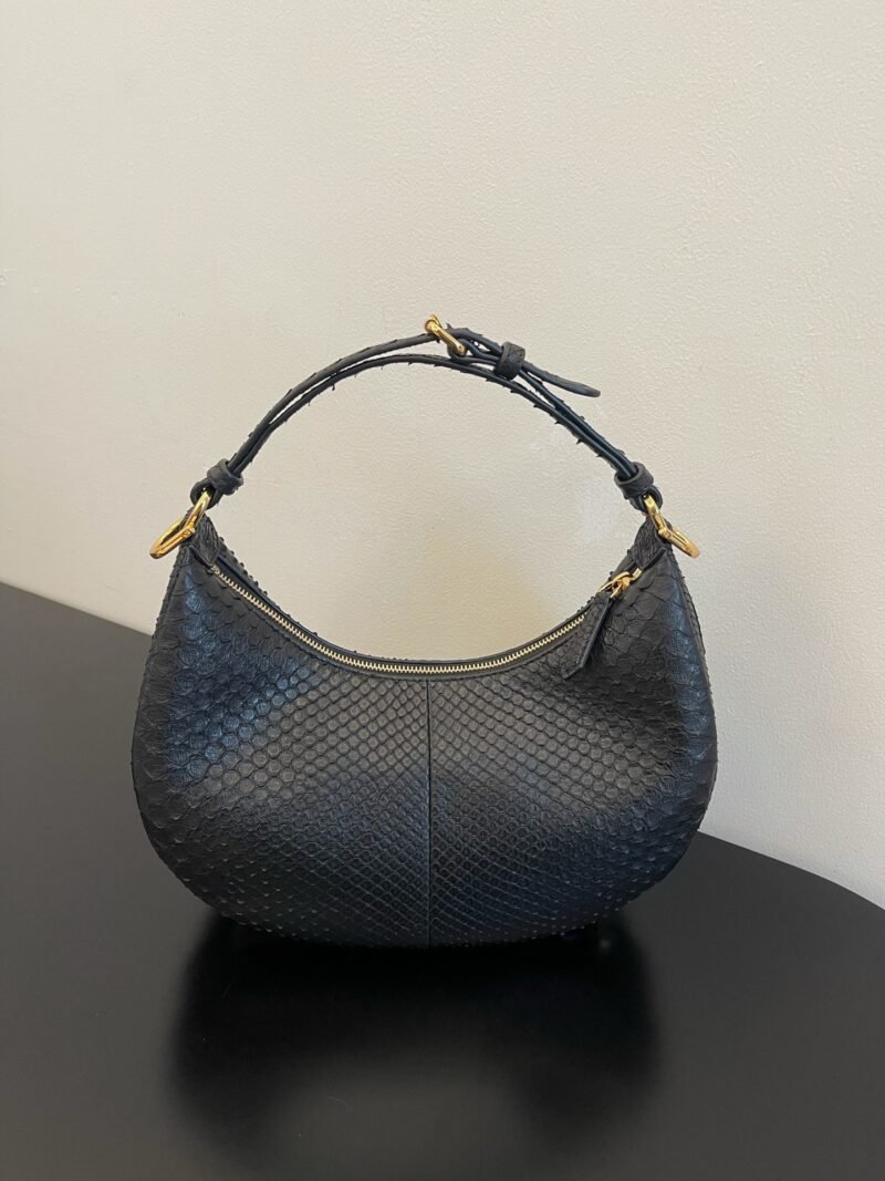 ba43386655rrrrrrrrrrr_9_.jpg Fendi Praphy-29×24.5x10CM