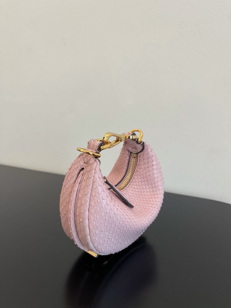 ba4338876erwewrerwewr_2_.jpg Fendi Praphy-16.5x14x5CM