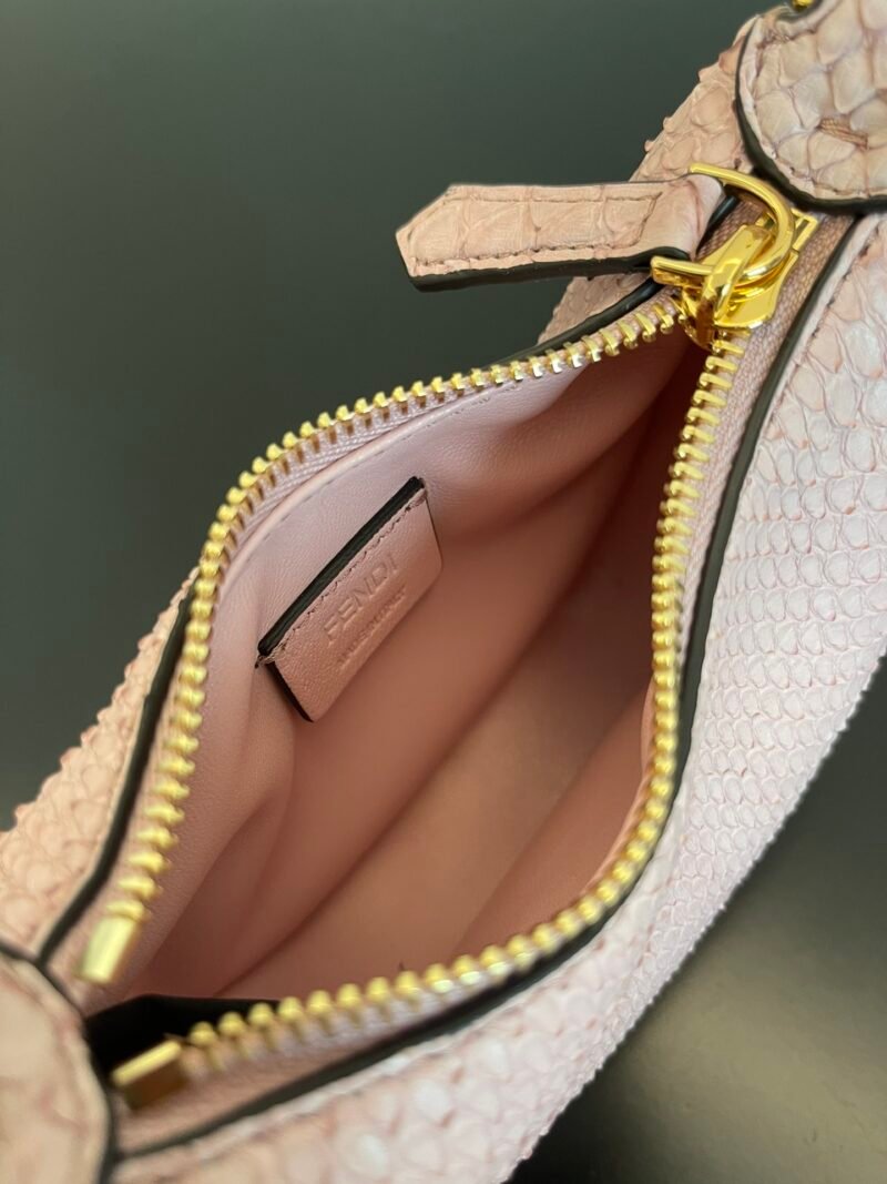 ba4338876erwewrerwewr_7_.jpg Fendi Praphy-16.5x14x5CM