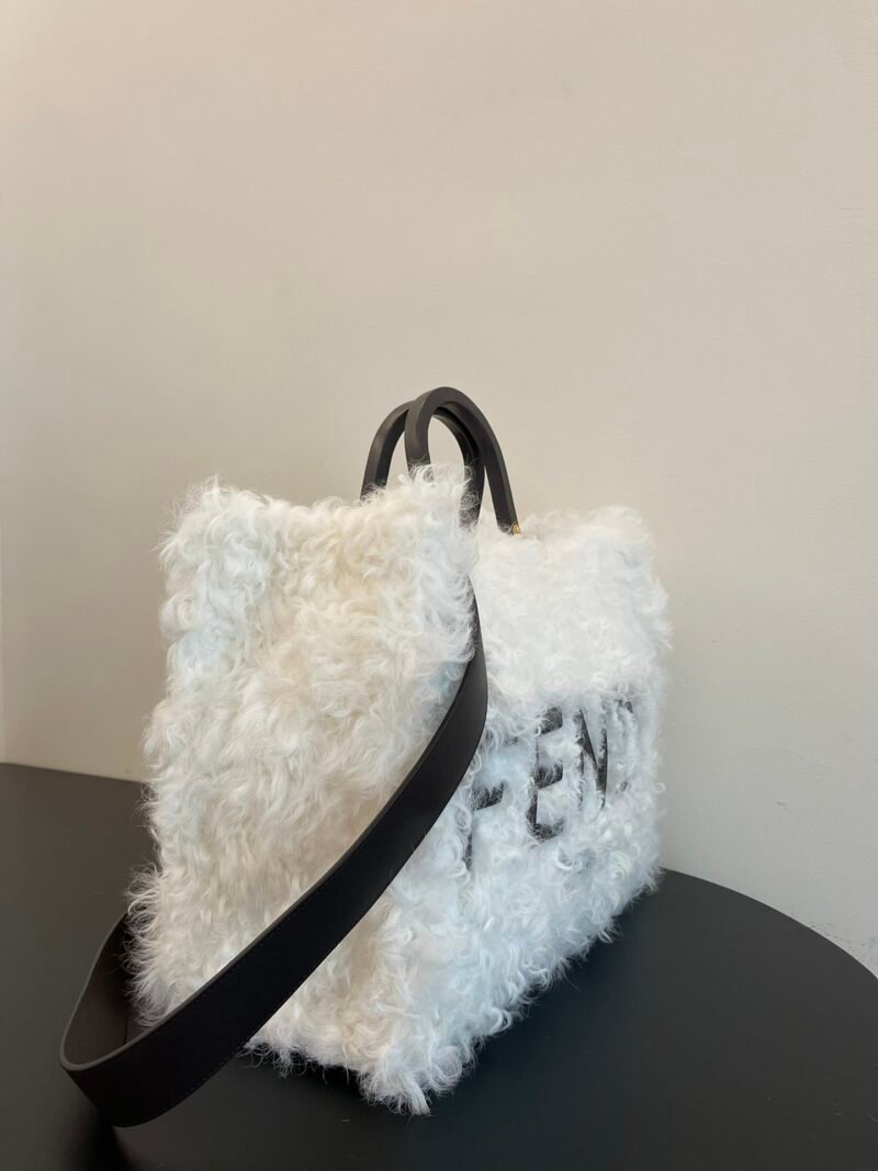 Fendi Tote-36*17*31CM