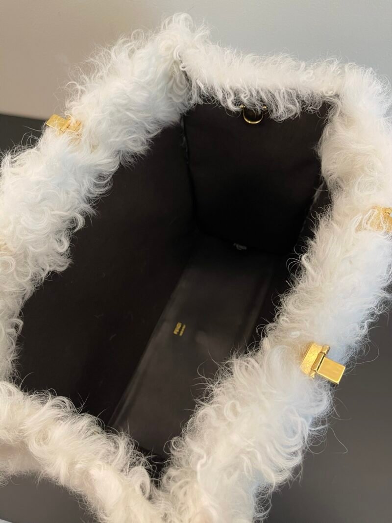 Fendi Tote-36*17*31CM