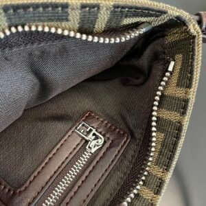 Fendi Vintage Handbags-28x12CM