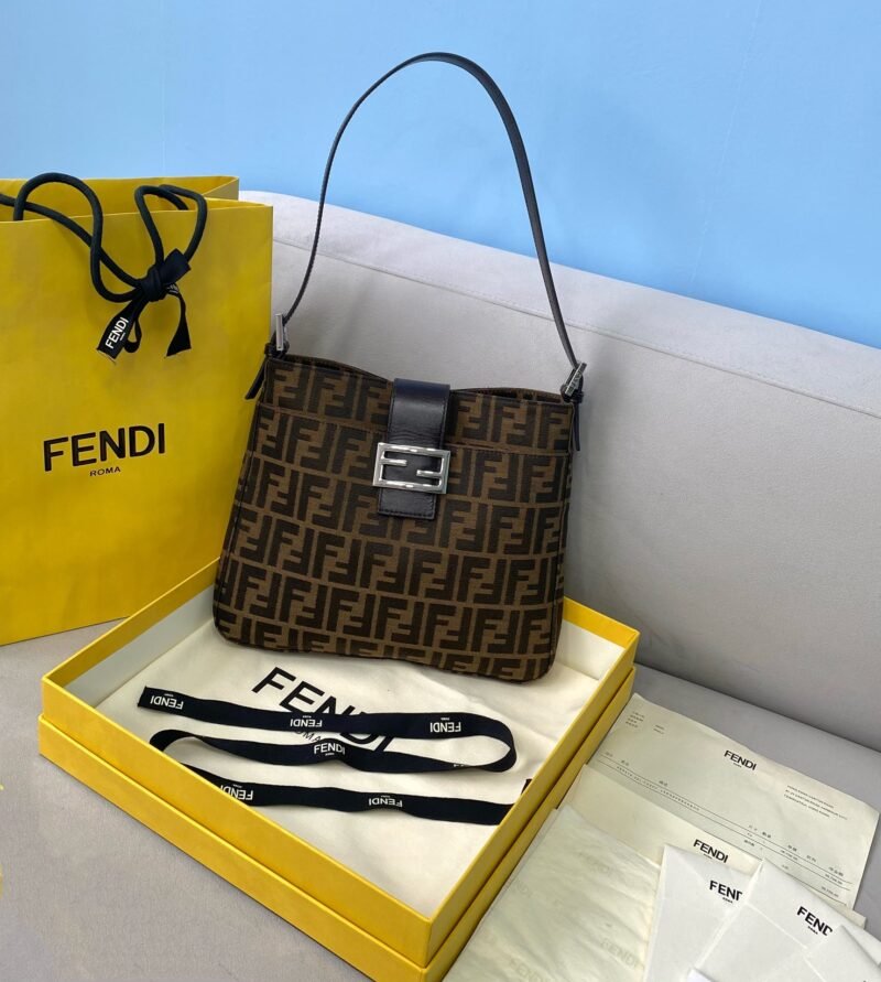 Fendi Vintage Handbags-28×4×24CM