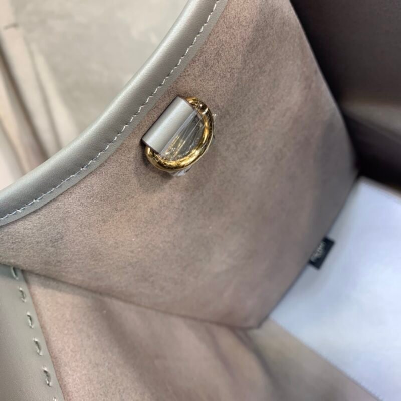 Fendi Tote-39x19x35CM