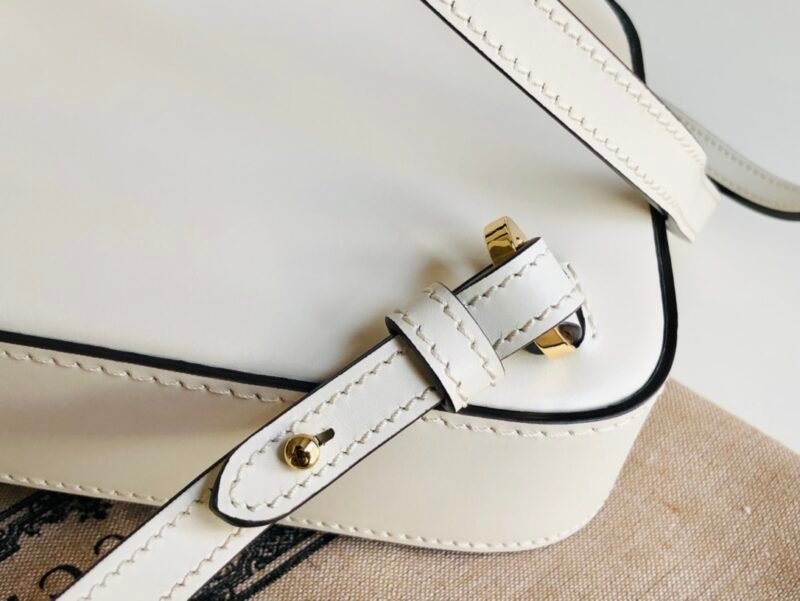 Gucci Bamboo Mini handbag-14*16*4CM