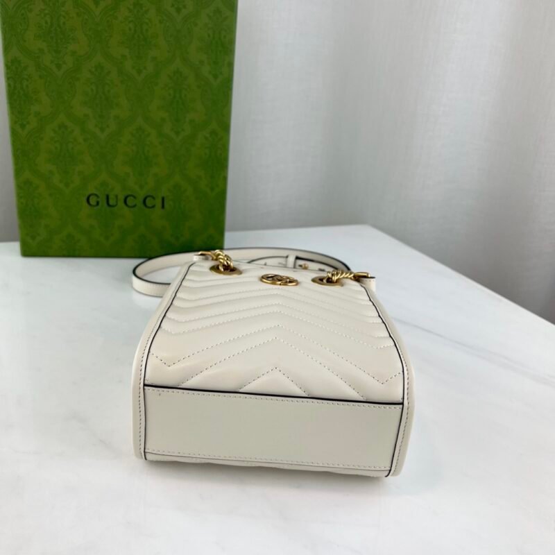 Gucci Marmont Bag-16x19x7 CM