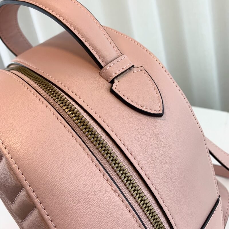 Gucci Backpack-22.5x26x11CM