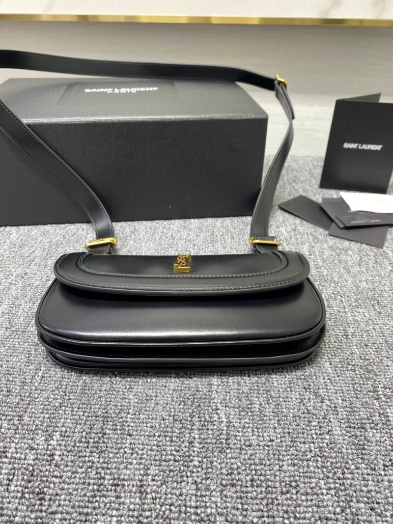 Valentino Charlie Handbags-18.5x13x3.5CM