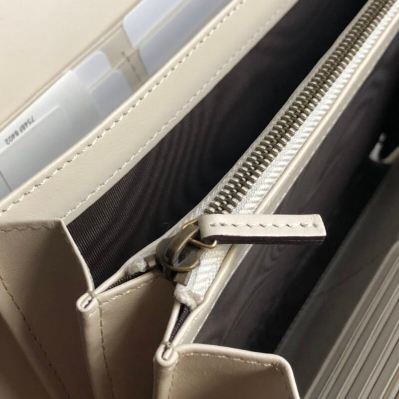 Gucci Marmont Bag-20*13*6CM