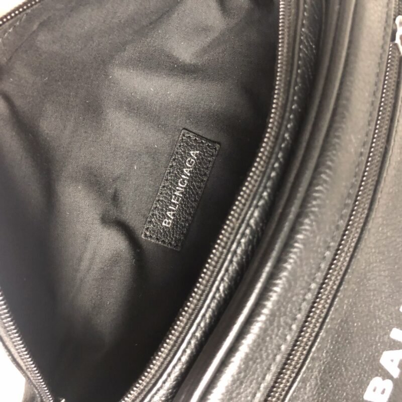 Balenciaga Crossbody Bag-25x17x5CM