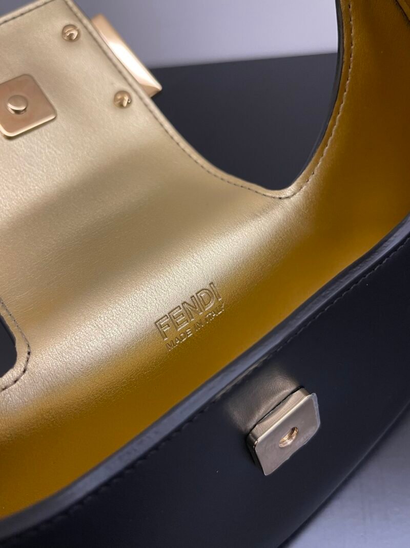 Fendi Cookie-22×4.5×17.5CM