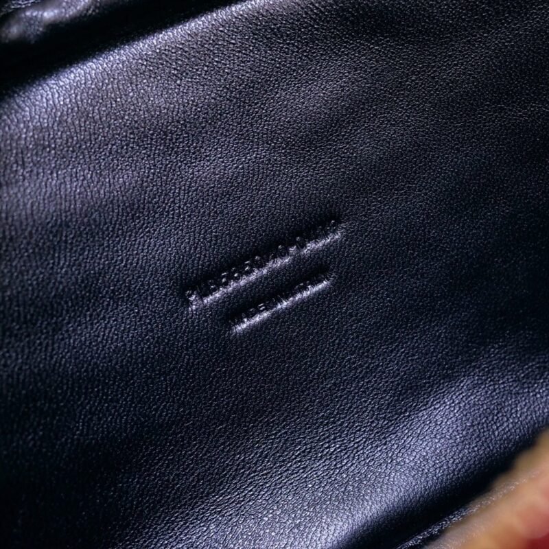 YSL Mini Lou Camera Bag-‎19*11*5CM